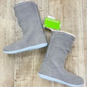 Crocs Adela foldover bootie in Smoke—NWT